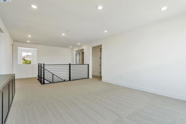 665 River Bend Dr, Lathrop CA: https://media.crmls.org/mediaz/b5a13a45-409f-4804-9e94-b6a209540665.jpg