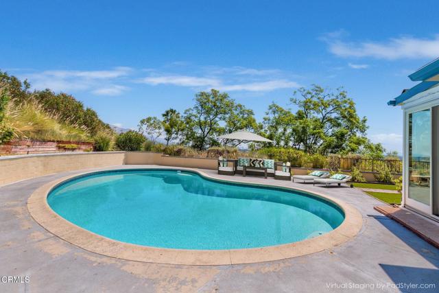 1372 Inverness Drive, Pasadena CA: https://media.crmls.org/mediaz/b5a14a84-b3a5-4e12-bf4b-97d46639dc56.jpg