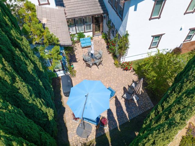 891 Antilla Way, San Marcos CA: https://media.crmls.org/mediaz/b5a15756-ea14-4d17-8a17-60da5795e03a.jpg