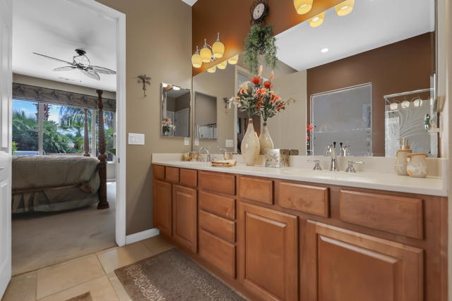 81083 Avenida Tres Lagunas, Indio CA: https://media.crmls.org/mediaz/b5a158b9-e9ce-4bbc-a7da-d1dd0f13b44c.jpg