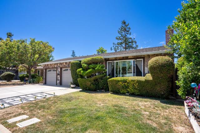 17541756 Plaza Court, Mountain View CA: https://media.crmls.org/mediaz/b5a18ab5-bd6a-4d9a-8596-5d3e8c32a910.jpg