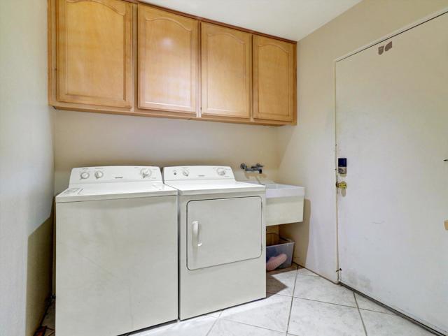 64122 Doral Drive, Desert Hot Springs CA: https://media.crmls.org/mediaz/b5a24bb0-6374-4855-9e89-3a3035a7da3b.jpg