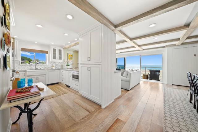 22130 E Cliff Drive, Santa Cruz CA: https://media.crmls.org/mediaz/b5a47b70-7e1b-4c0c-b321-18359f84e41f.jpg