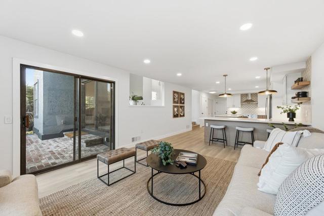 370 Burning Tree Court, Half Moon Bay CA: https://media.crmls.org/mediaz/b5a4b498-843e-4d4e-8c75-1a47f4b1f053.jpg