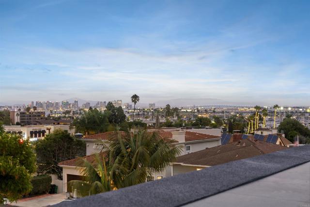 936 Armada, San Diego CA: https://media.crmls.org/mediaz/b5a4fa94-be1a-4971-a097-3c36b814c1ce.jpg