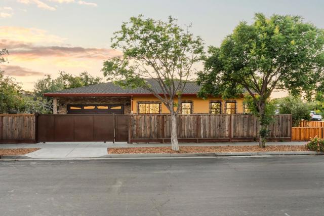 2536 Amethyst Drive, Santa Clara CA: https://media.crmls.org/mediaz/b5a5111b-adb5-424e-9232-fa85338bd9c7.jpg