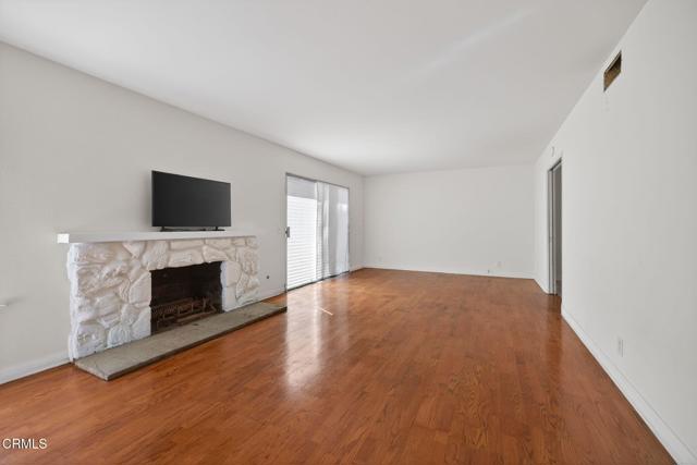 Detail Gallery Image 7 of 32 For 6368 Hunter St, Ventura,  CA 93003 - 5 Beds | 3 Baths