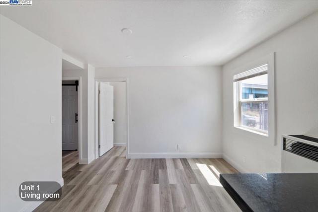 Image 4 of 51 For 3325 8th St  