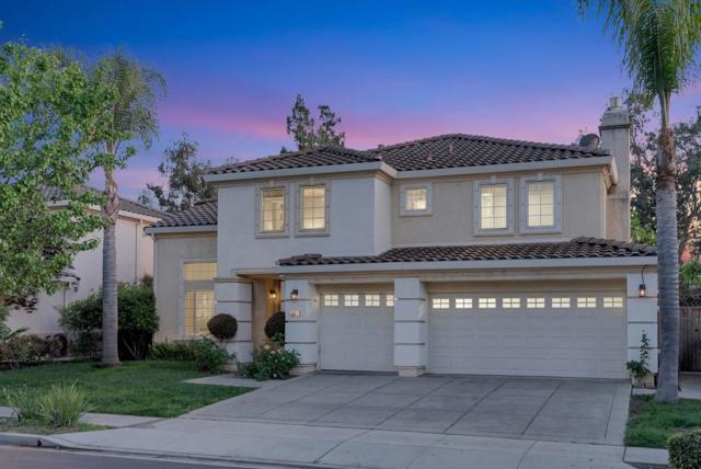 5451 Ligurian Drive, San Jose CA: https://media.crmls.org/mediaz/b5a7c626-42af-486a-b391-35615afaee23.jpg