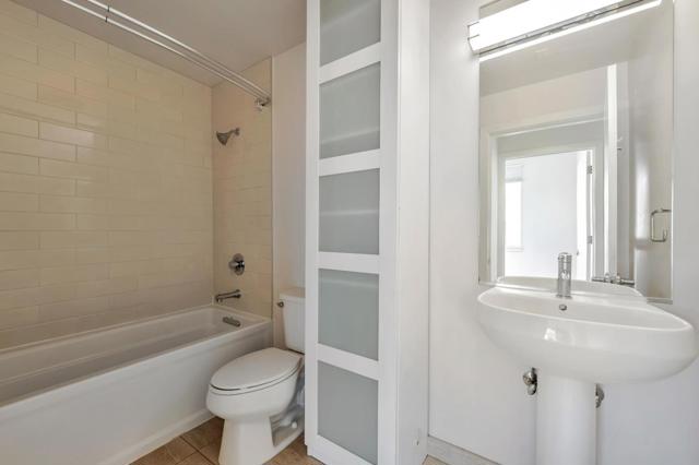 501 Hudson Avenue, San Francisco CA: https://media.crmls.org/mediaz/b5a7da62-9976-4359-b27b-3b4cef6214ee.jpg