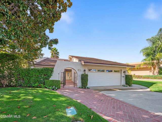 2576 Northshore LN