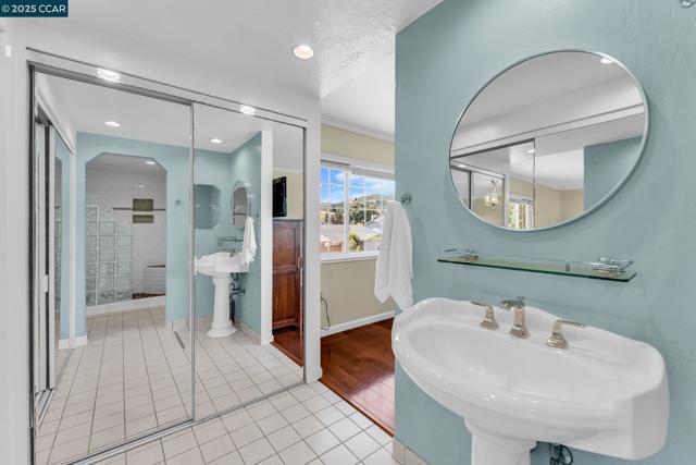 102 Monasterio Ct, San Ramon CA: https://media.crmls.org/mediaz/b5a8f0d2-c99c-43ac-9aca-ac48b1fba508.jpg