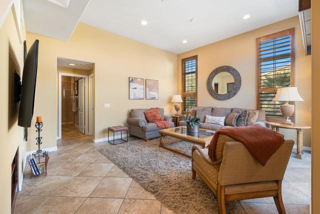 Image 10 of 45 For 52130 Desert Spoon Court