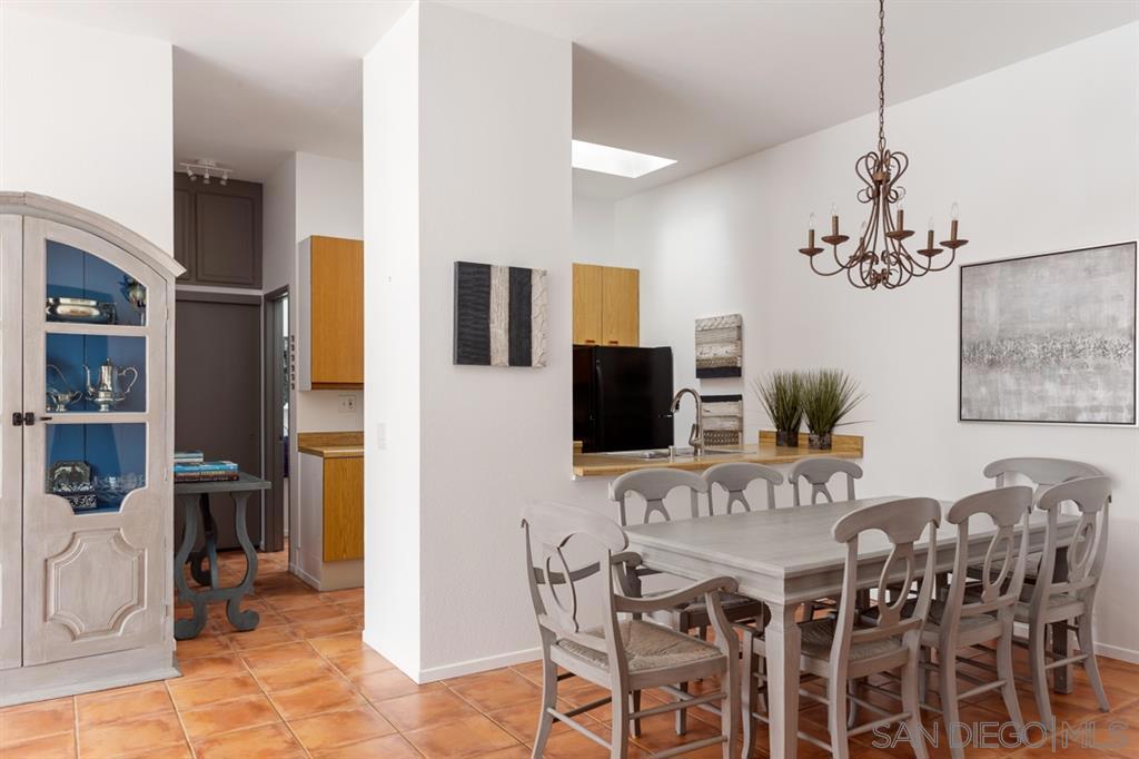 8328 Regents Rd - photo 3