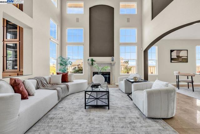 48912 Crown Ridge Cmn, Fremont CA: https://media.crmls.org/mediaz/b5ab8ad3-c3d6-485f-a665-99946a2db4d9.jpg