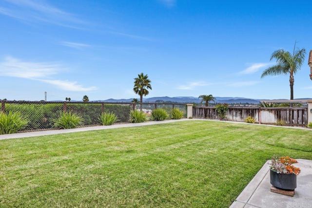 Detail Gallery Image 38 of 43 For 1956 Cherrywood St, Vista,  CA 92081 - 4 Beds | 2/1 Baths