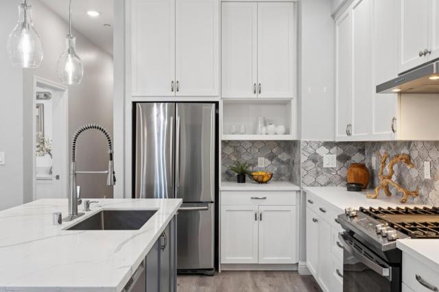 3000 26th Street, San Francisco CA: https://media.crmls.org/mediaz/b5ad6cf5-c9cf-41d1-a898-1a5ea3cd3295.jpg