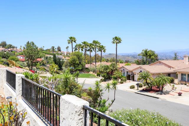 Detail Gallery Image 37 of 73 For 13356 Corte De Chucena, San Diego,  CA 92128 - 3 Beds | 2 Baths
