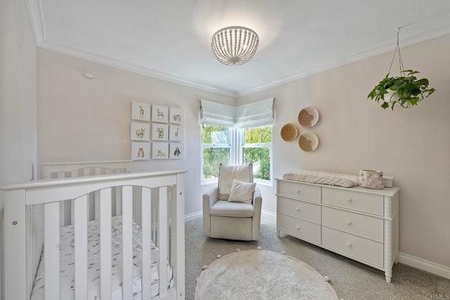 1782 E Pointe Avenue, Carlsbad CA: https://media.crmls.org/mediaz/b5ae7a5e-3d19-439f-8e04-24531b2e0a07.jpg