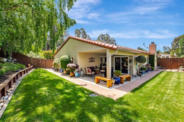19 Magnolia Court, Watsonville CA: https://media.crmls.org/mediaz/b5aec0da-ccbe-47af-9968-6733b30ffcf1.jpg