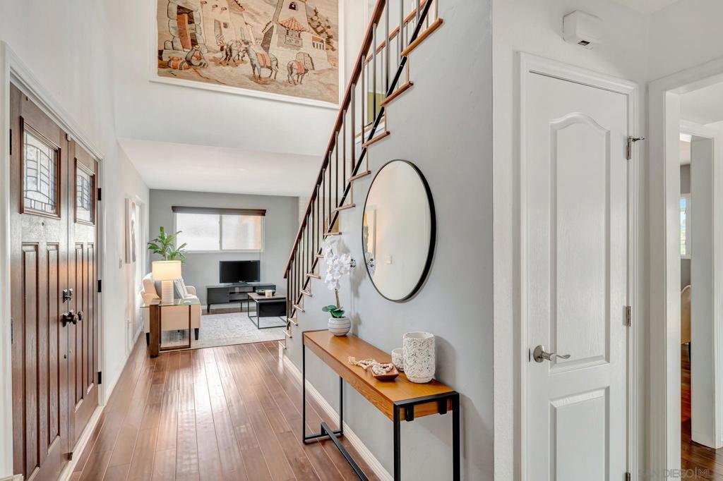 MLS #250031778SD img 3