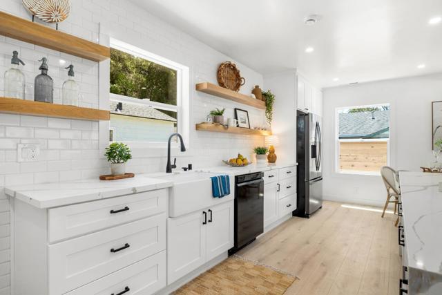 148 Reed Way, Santa Cruz CA: https://media.crmls.org/mediaz/b5b05453-3df9-4065-8d93-ed55d1f2a677.jpg