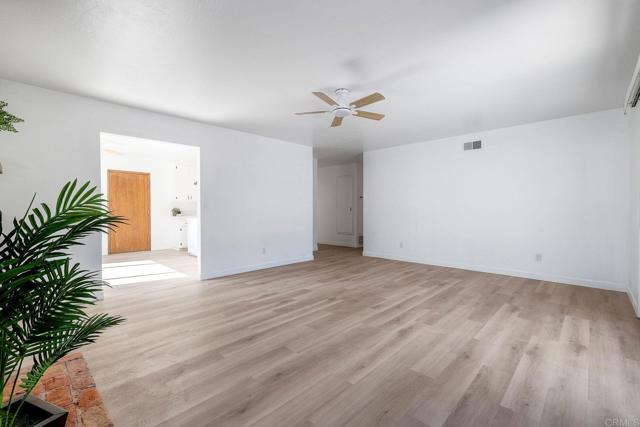 Detail Gallery Image 12 of 48 For 3895 Hatton St, San Diego,  CA 92111 - 4 Beds | 2 Baths