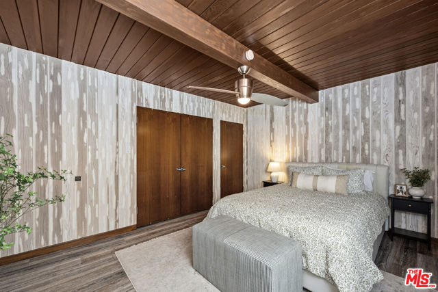 622 Esplanade, Redondo Beach CA: https://media.crmls.org/mediaz/b5b168c8-be30-4ab6-be2a-22890ae339a5.jpg