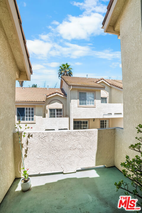 241 Monterey Road, South Pasadena CA: https://media.crmls.org/mediaz/b5b18de1-5d03-41ba-b493-4d12862207d4.jpg
