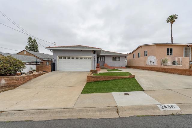 2486 CALLE SERENA, San Diego CA: https://media.crmls.org/mediaz/b5b56a76-62fe-4b1f-8394-c510bfdaa499.jpg