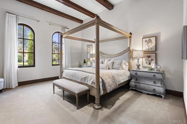 4965 Rancho Verde Trail, Carmel Valley CA: https://media.crmls.org/mediaz/b5b74cd5-96fe-4c35-b304-8ca6fefc7c05.jpg