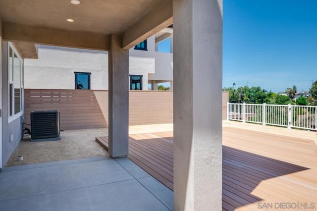 2954 Copley Ave, San Diego CA: https://media.crmls.org/mediaz/b5b83d5a-ab80-47db-8a3a-d24b720801e7.jpg