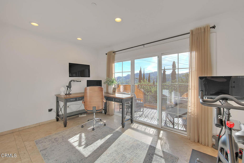1521 N Columbus Avenue Glendale img 48