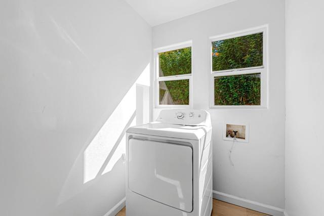 714 Tilton Avenue, San Mateo CA: https://media.crmls.org/mediaz/b5bad68c-aaca-4b02-a551-0a588af03a9d.jpg