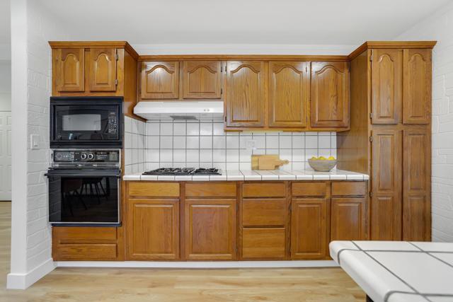 2189 Ventura Place, Santa Clara CA: https://media.crmls.org/mediaz/b5bbade8-fb20-45b5-b4ee-4d31bedefe66.jpg