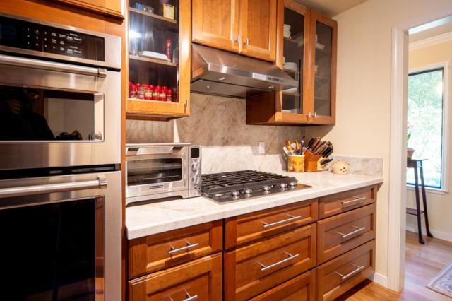 85 Ocean Pines Lane, Pebble Beach CA: https://media.crmls.org/mediaz/b5bc3859-828d-49c3-889e-ef9707dd0ef8.jpg
