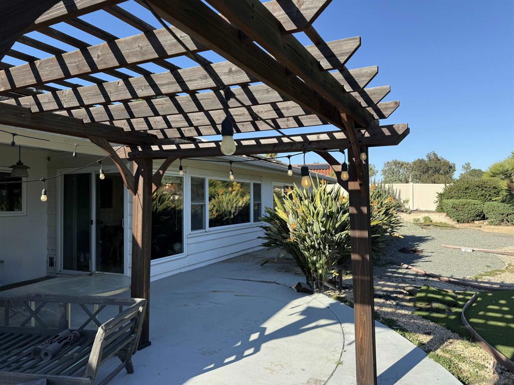 18031 Verano Dr - photo 8