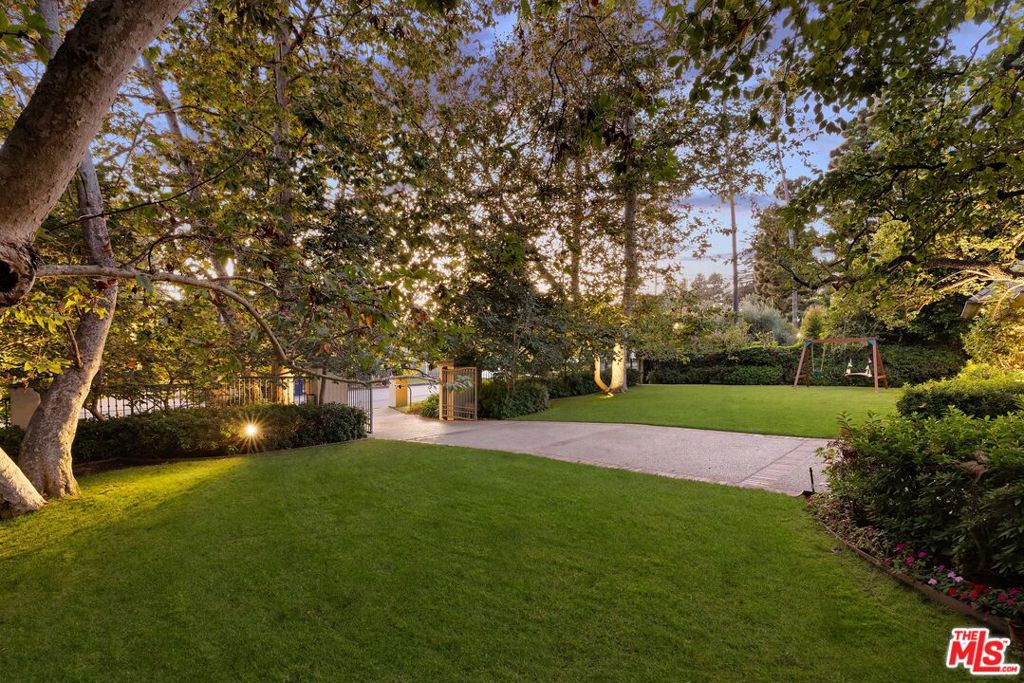 MLS #25488325 img 27