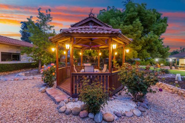 23540 Oriente Way, Ramona CA: https://media.crmls.org/mediaz/b5bec0ee-4a37-4511-80aa-6040449a0252.jpg