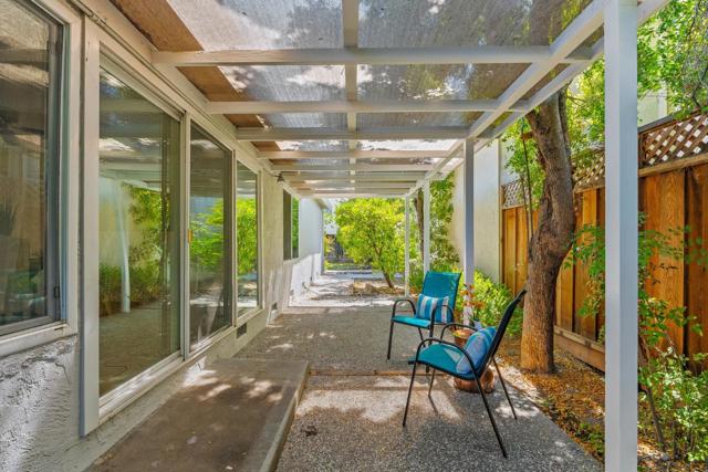 6326 Pearlroth Drive, San Jose CA: https://media.crmls.org/mediaz/b5bed020-7cac-4925-9483-3c58bf915a83.jpg