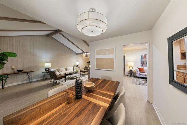 6667 Edmonton Ave, San Diego CA: https://media.crmls.org/mediaz/b5bf40b9-cc50-48a2-82cb-9bb77322d494.jpg