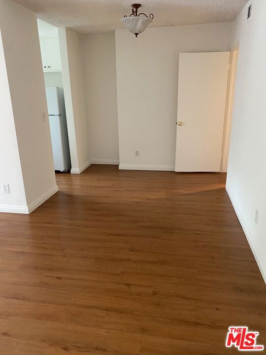 4244 Duquesne Avenue, Culver City CA: https://media.crmls.org/mediaz/b5c02faf-a03e-4a65-83f9-59e2bc3a4dde.jpg