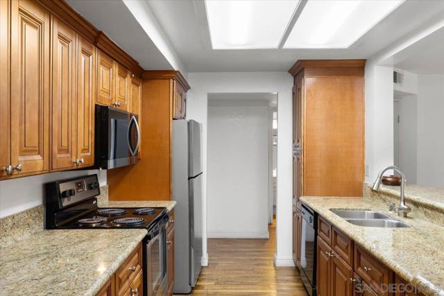 1020 E Washington Ave, Escondido CA: https://media.crmls.org/mediaz/b5c10054-a2f1-4f79-b5fc-757de53ebf55.jpg