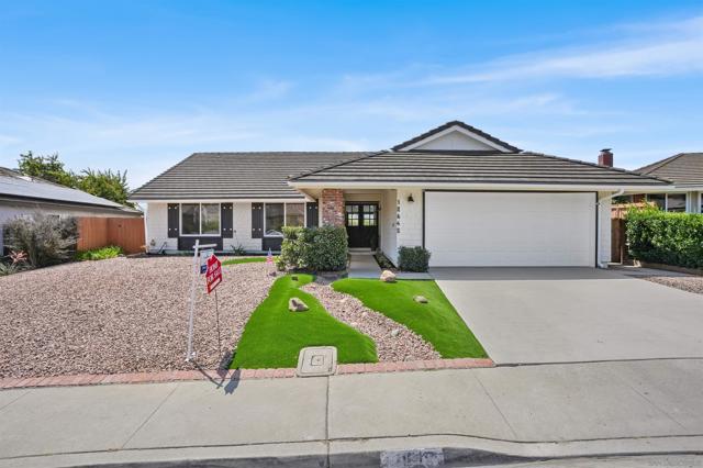12645 Pacato Circle S, San Diego CA: https://media.crmls.org/mediaz/b5c10e55-0fc6-44bf-a3c6-88d283c0802d.jpg