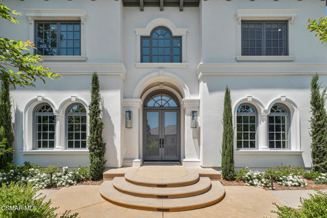 2259 Melford Court, Westlake Village CA: https://media.crmls.org/mediaz/b5c2eab3-fc5e-45f4-b0a5-7089ae419807.jpg