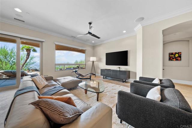 5102 Espinoza Road, El Cajon CA: https://media.crmls.org/mediaz/b5c331d6-1d27-4219-84df-f1d70505d780.jpg