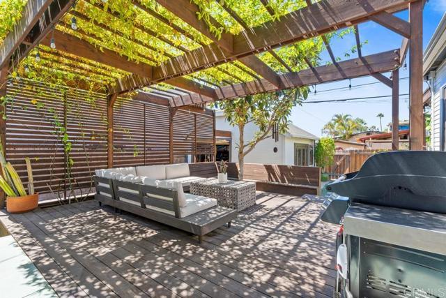 3760 Grim Avenue, San Diego CA: https://media.crmls.org/mediaz/b5c3abbb-0139-45f4-a302-1056eb8cf7bc.jpg