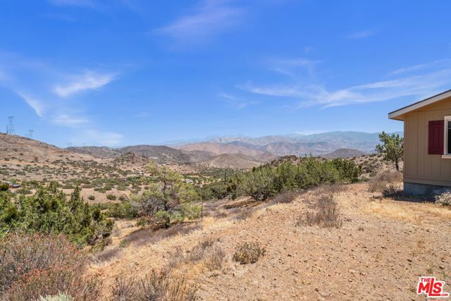 1794 Rebel Road, Acton CA: https://media.crmls.org/mediaz/b5c41b94-f496-4d98-87cd-481d9f54e19a.jpg