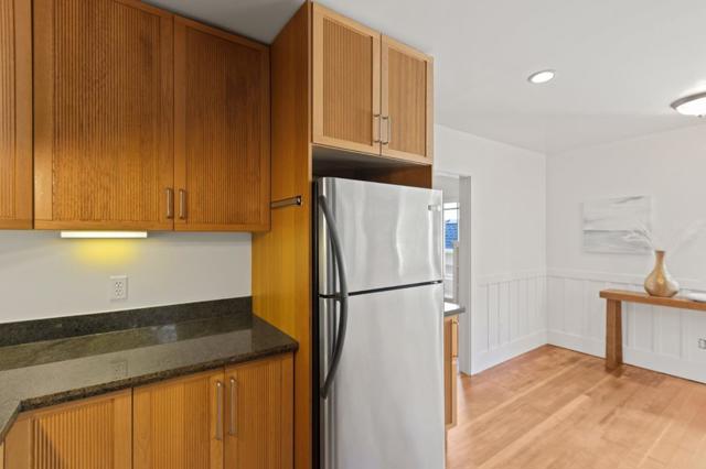 Image 14 of 32 For 2601 Virginia Street