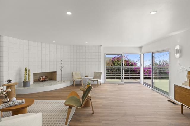 5851 Box Canyon, La Jolla CA: https://media.crmls.org/mediaz/b5c4ec1a-ff39-42ba-94ed-d06ac38e0f37.jpg